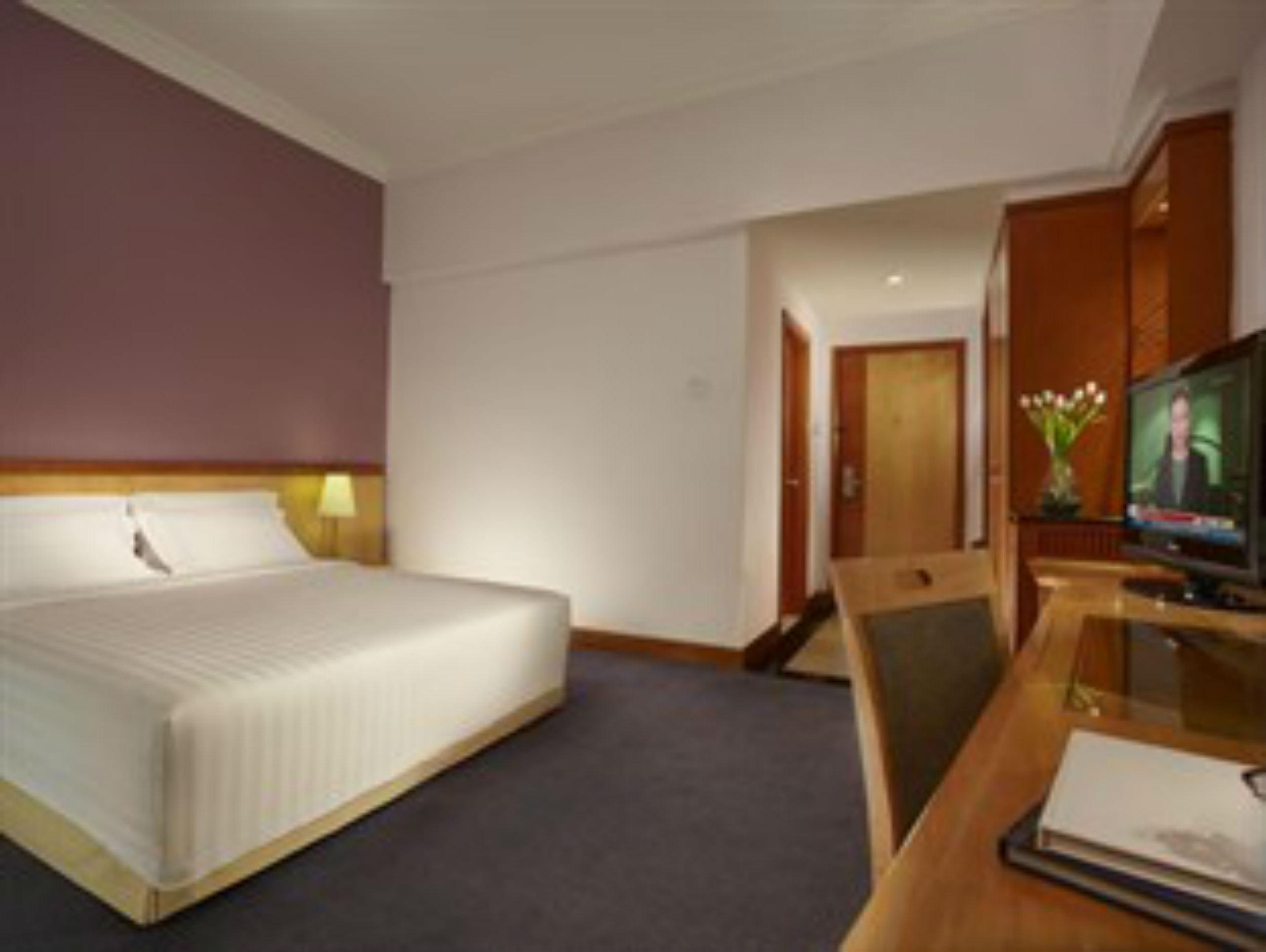 Furama Riverfront Hotel Singapura
