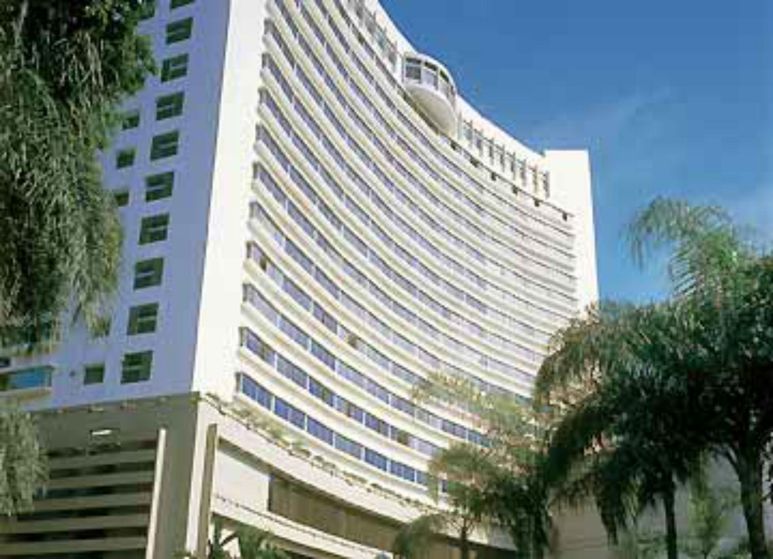 Furama Riverfront 4* Singapura